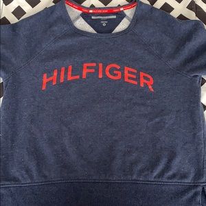 I selling a Tommy Hilfiger Sports sweater